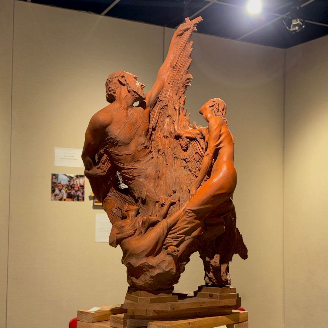 Image of displayed sculpture.