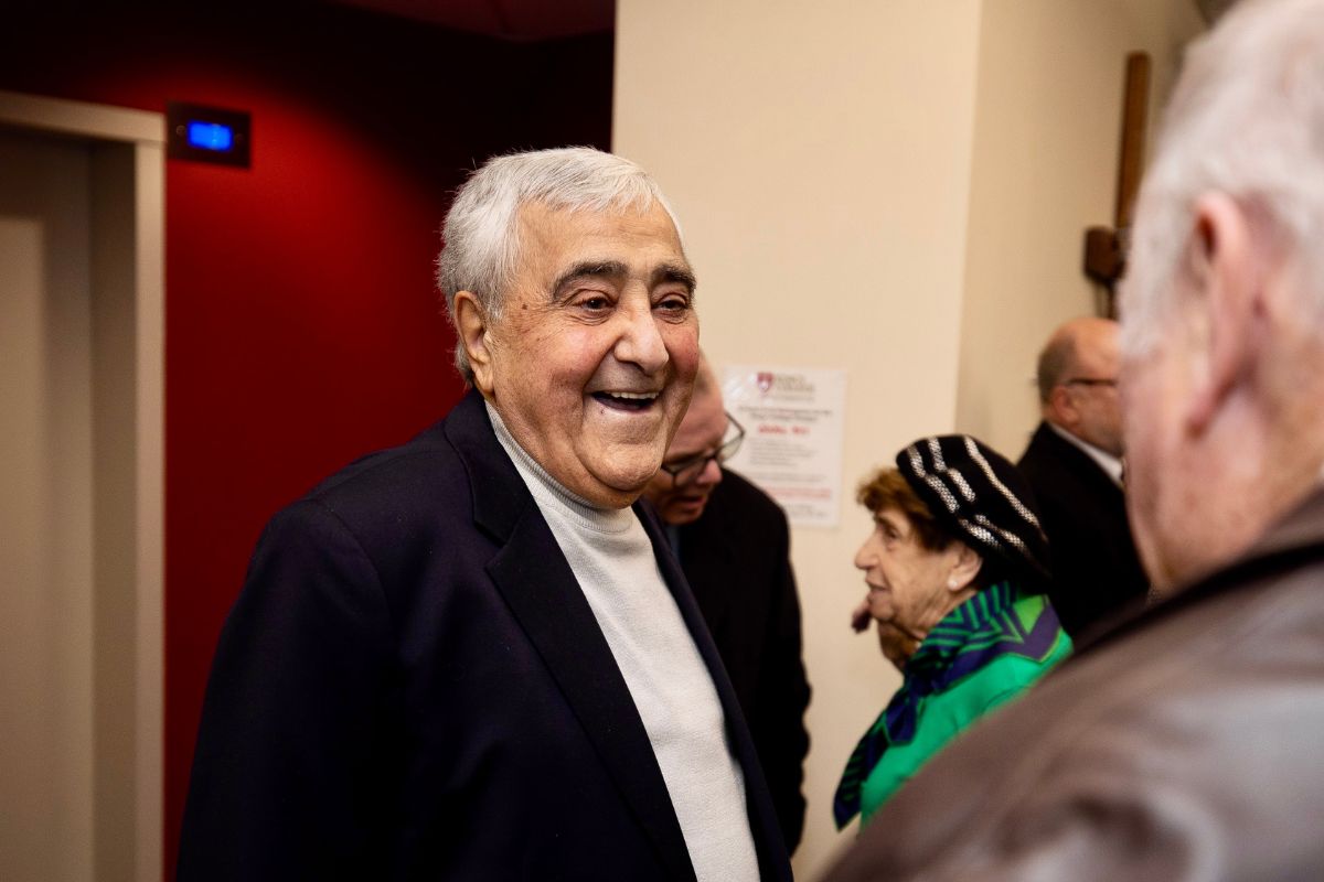 Dr. Alley at the 2019 Richard Abbas Alley Center for Health Sciences dedication ceremony.