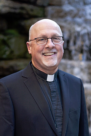portrait photo of Fr. Daniel Issing